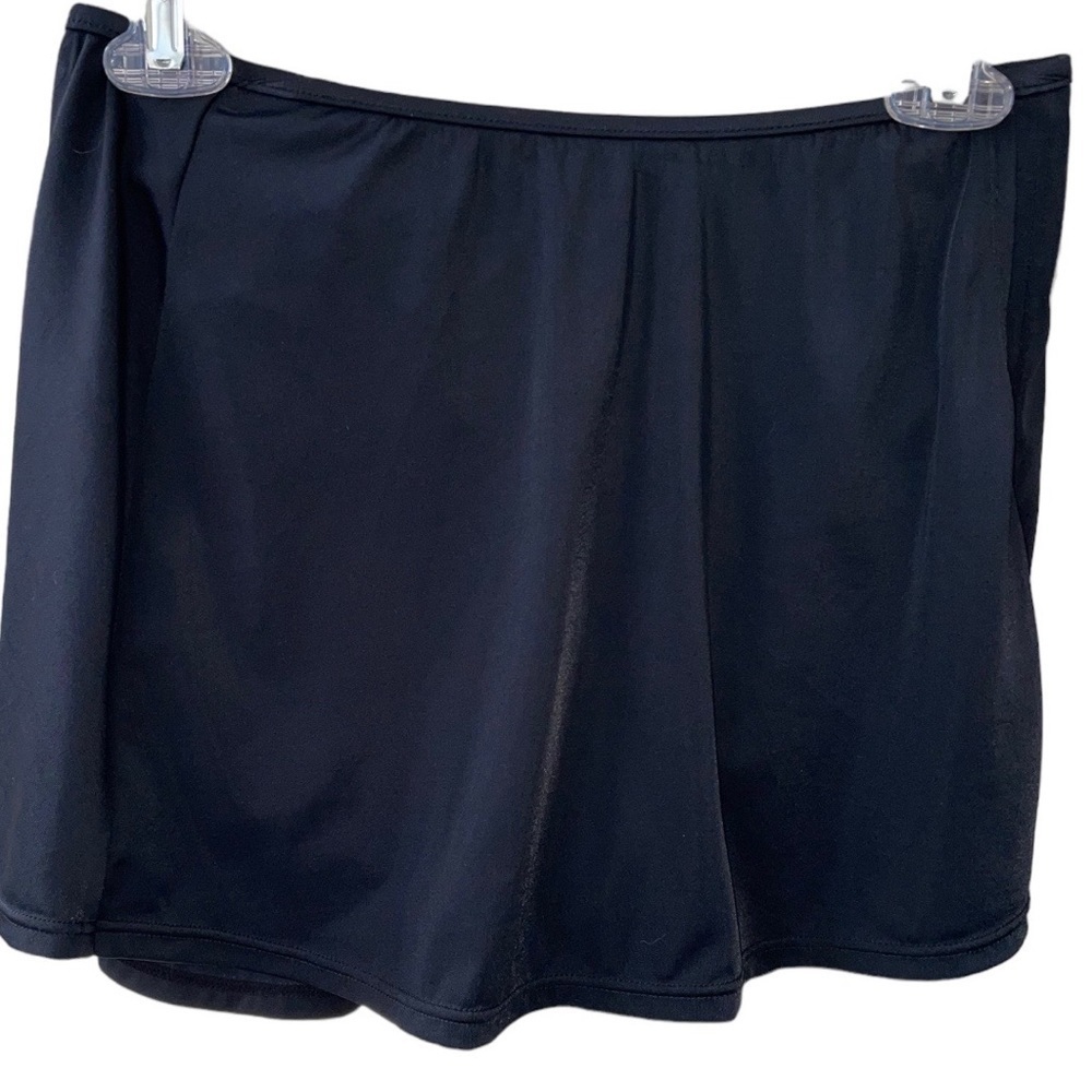 Separates Aqua Couture, skirted swimsuit bottom, size 14, runs small